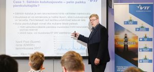 VTT:n erikoistutkija Klaus Känsälän mukaan kulutusjoustolle olisi perusteltua luoda automatisoitu kauppapaikka, joka mahdollistaisi myös pienten sähköerien kustannustehokkaan myynnin.