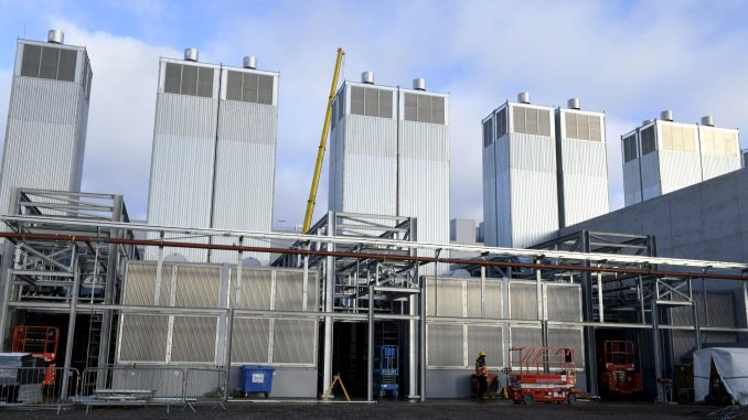 Googlen Haminan datakeskus. Lehtikuva, Heikki Saukkomaa.