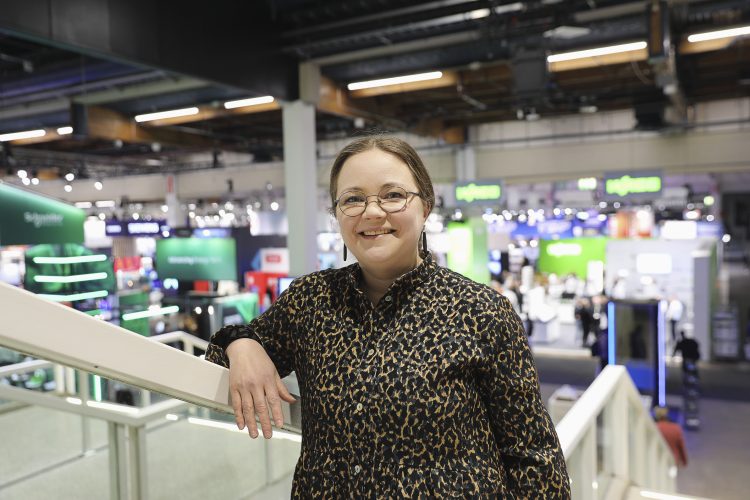 Alan työpaikkojen tulee houkutella myös nykyisin aliedustettuja ryhmiä, MDI:n Kirsi Siltanen patistaa. (Kirsi Siltanen_MDI)(Maria Heinola)